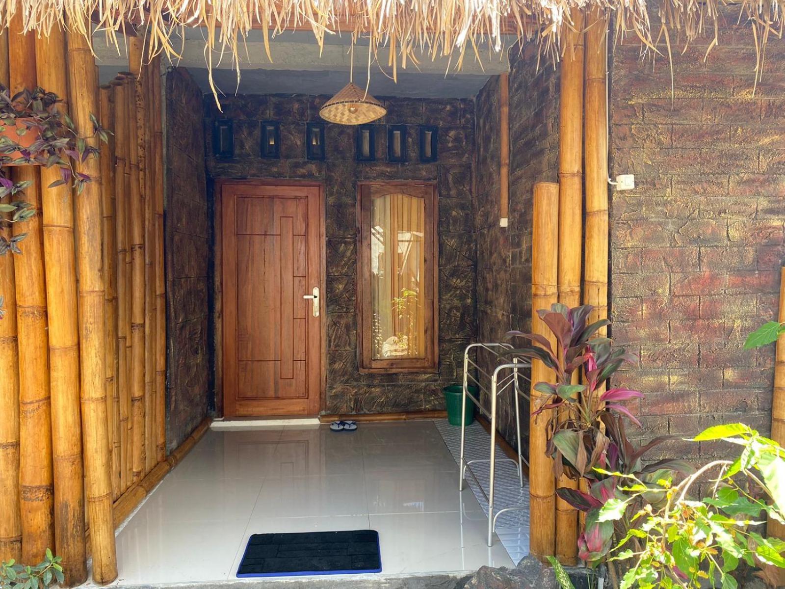 Dira Bungalows เตเตบาตู ภายนอก รูปภาพ