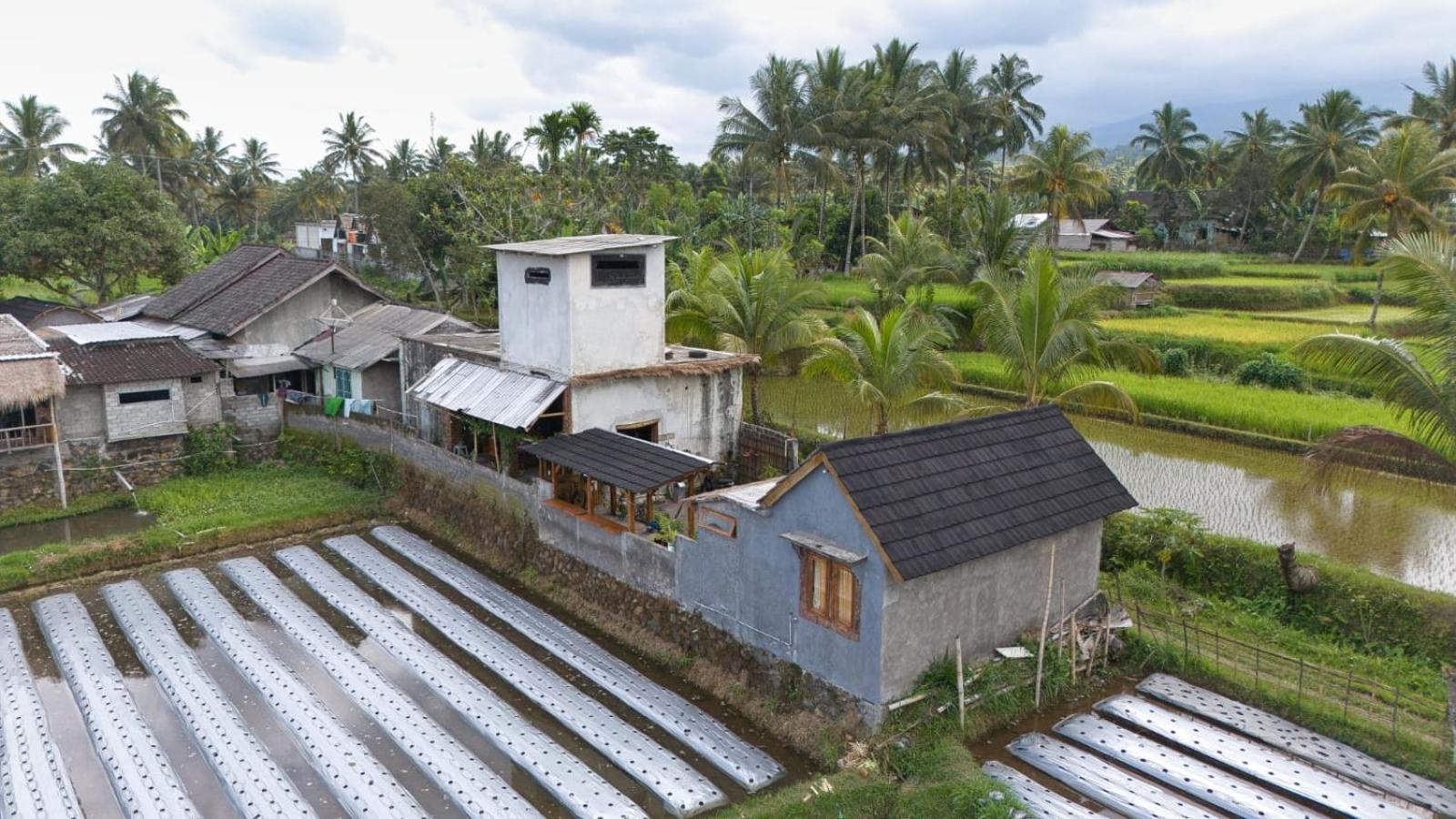 Dira Bungalows เตเตบาตู ห้อง รูปภาพ